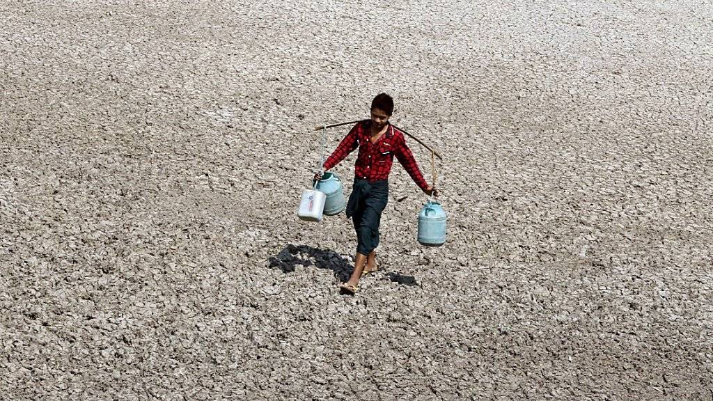 Zahlreiche Weltgegenden wie hier in Myanmar waren wegen El Niño mit seinem warmen Luftströmungen mit grosser Trockenheit und Wassermangel konfrontiert (Archiv)