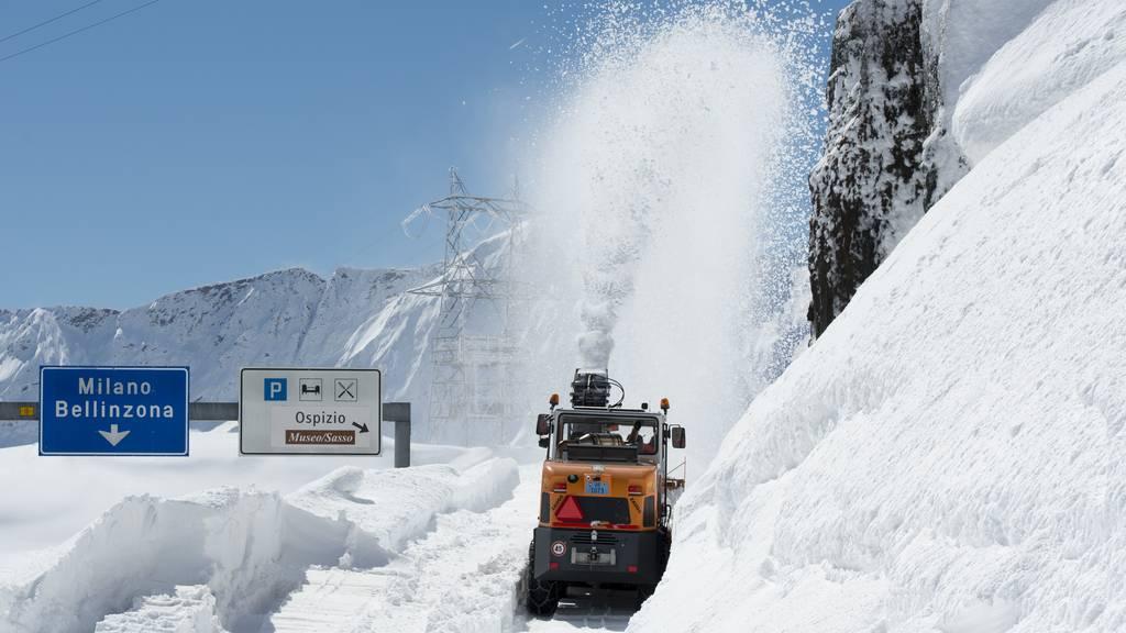Zu viel Schnee: Gotthardpass geht erst Ende Mai auf