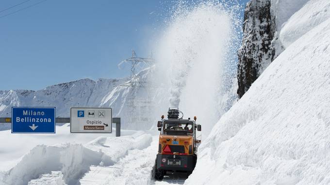 Zu viel Schnee: Gotthardpass geht erst Ende Mai auf