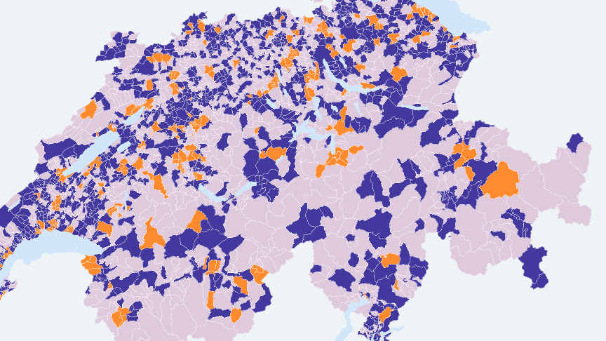 Die dunkelblauen Gemeinden haben bereits schnelles Internet, die orangen befinden sich im Bau und in den hellvioletten ist der Bau geplant. (Grafik: Swisscom)