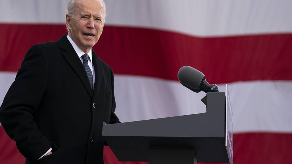 Joe Biden, designierter Präsident der USA, spricht im Major Joseph R. «Beau» Biden III National Guard/Reserve Center. Foto: Evan Vucci/AP/dpa