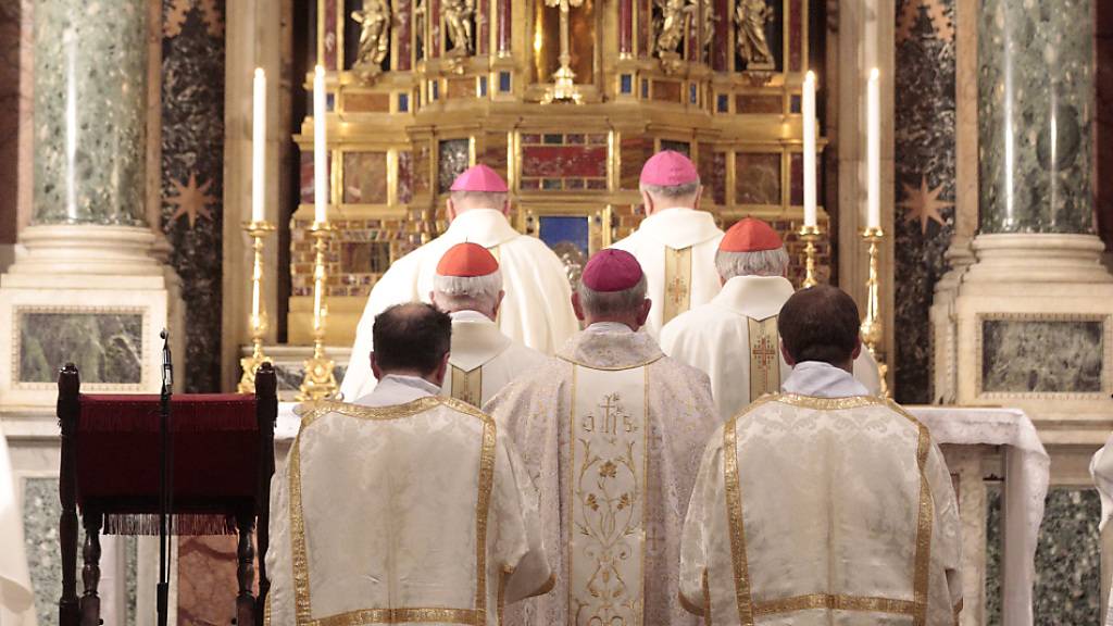 Die Piazza vor Basilika San Giovanni in Laterano in Rom ist neu eröffnet worden. Allerdings sind die Baumassnahmen derzeit erst zu 85 Prozent abgeschlossen. (Archivbild)