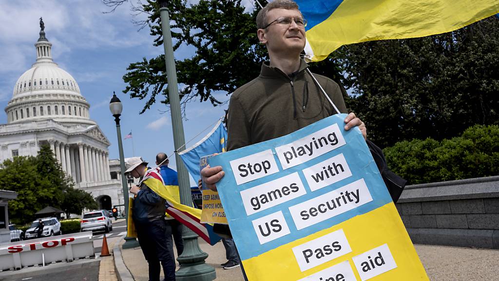 dpatopbilder - Wichtigster Verbündeter: Die Ukraine hoffte auf weitere US-Militärhilfen. Foto: J. Scott Applewhite/AP/dpa