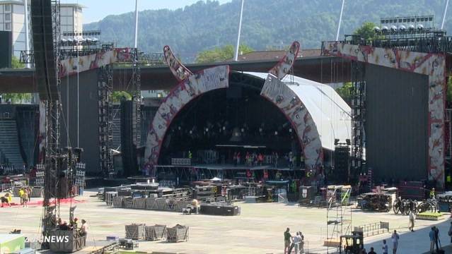 AC/DC: Vorbereitungen auf das Spektakel