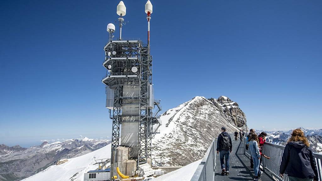 Zum Projekt Titlis gehört unter anderem ein Ausbau des Richtstrahlturms sowie der Bau einer neuen Bergstation. Die voraussichtlichen Kosten des Projekts steigen auf 150 Millionen Franken. (Archivbild)