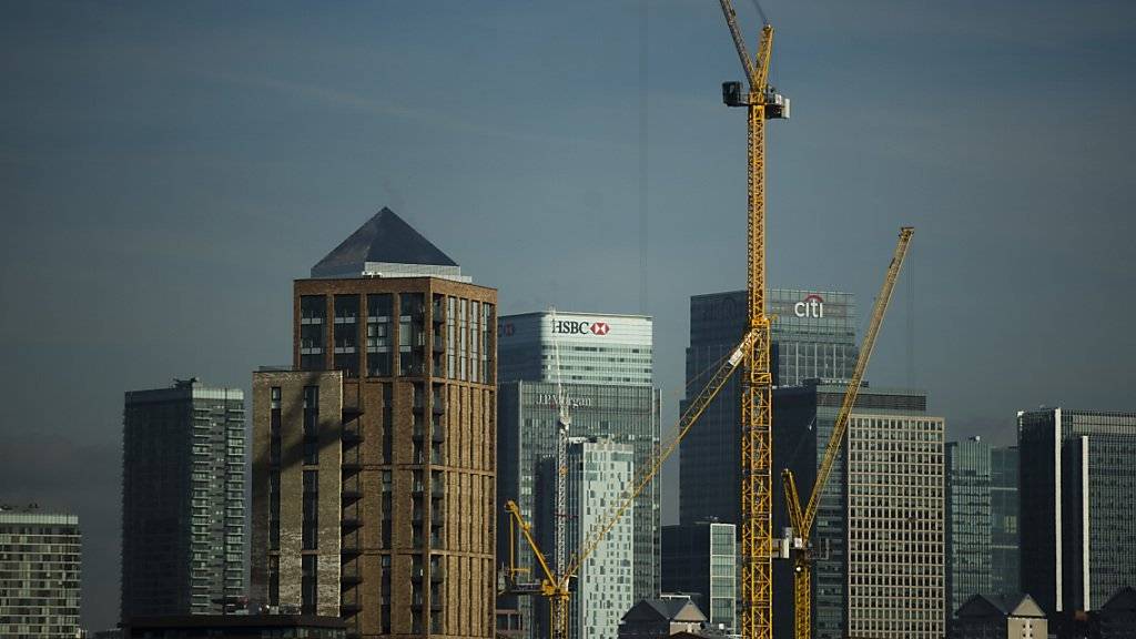 Die grösste Bank Europas, HSBC, hat ihren Hauptsitz in London: Das Finanzinstitut musste im letzten Quartal 2015 überraschend ein Minus hinnehmen. Über das ganze Jahr fiel dennoch ein Gewinn von 13,5 Milliarden Dollar an. (Archivbild)