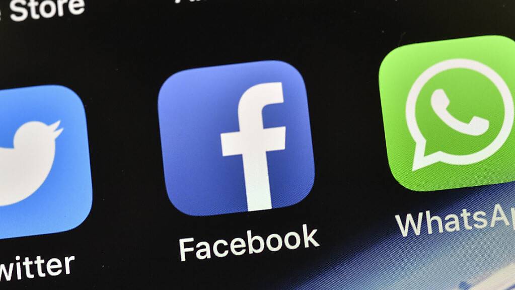 Facebook und Google stehen im Verdacht, durch ihre Zusammenarbeit bei Online-Werbung andere Mitbewerber zu benachteiligen. Jetzt hat sich die EU-Kommission eingeschaltet. (Symbolbild)