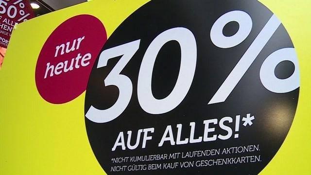 Sturm auf Einkaufszentren und Online-Shops