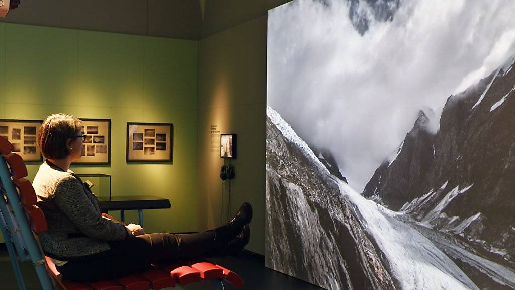 In der aktuellen Ausstellung im Landesmuseum Zürich lassen sich Wetterphänomene wie Sonne, Blitz und Wolkenbruch entspannt und im Trockenen beobachten.