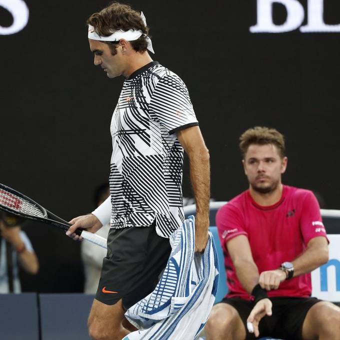 Federer bezwingt Wawrinka in fünf Sätzen