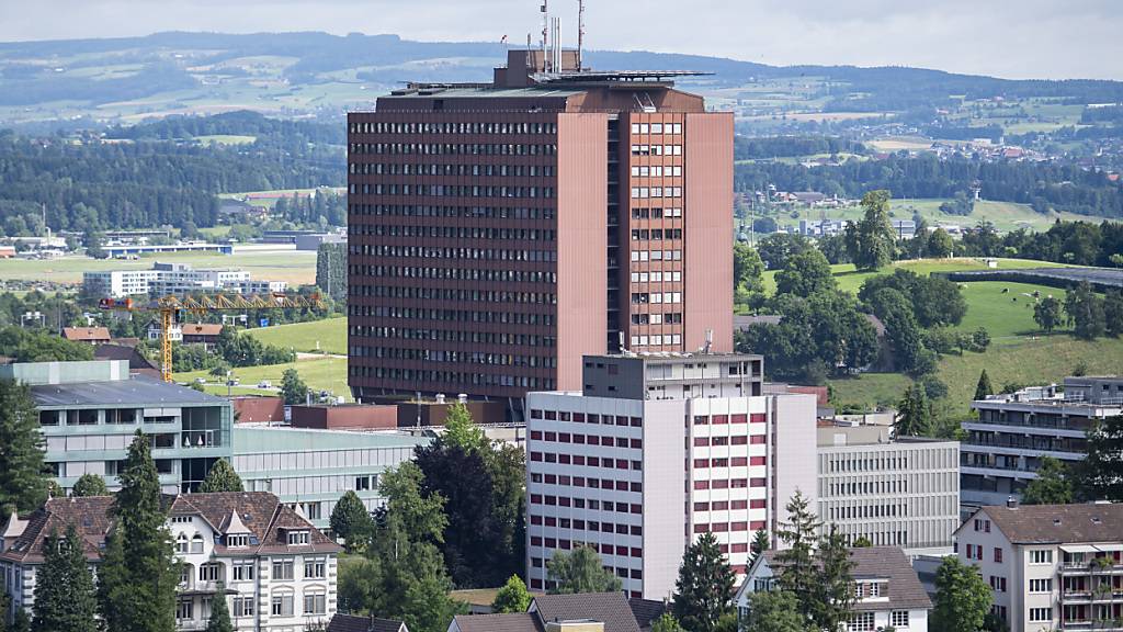 Blick auf das Luzerner Kantonsspital. (Archivaufnahme)