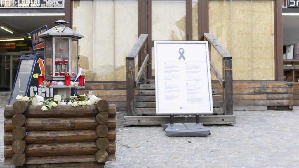 Die Brandkatastrophe in Crans-Montana soll durch «Flaschenfeuerwerk» ausgelöst worden. In der Stadt St. Gallen könnte ein Verbot in Innenräumen geprüft werden. (Archivbild)