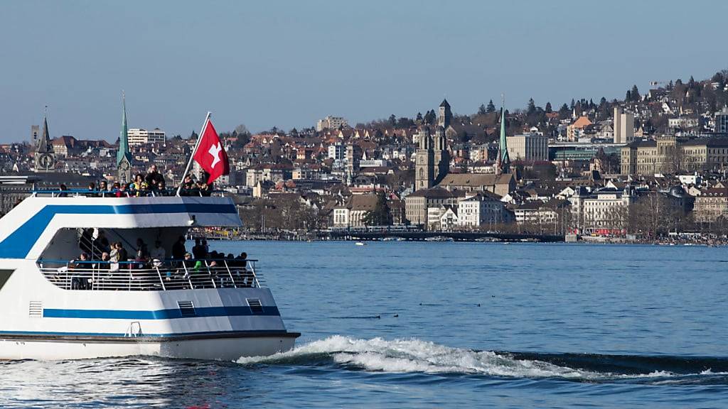 Bald unterwegs mit «Kapitän KI»? Zürcher Kantonsräte wollen von der Regierung wissen, ob sie sich das auf dem Zürichsee vorstellen könnte. (Archivbild)