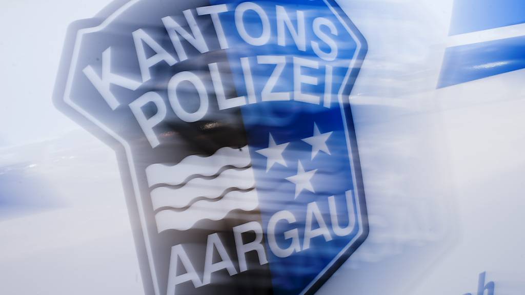 Die Kantonspolizei Aargau nahm Ermittlungen zum möglichen Unfall in Windisch auf. (Symbolbild)