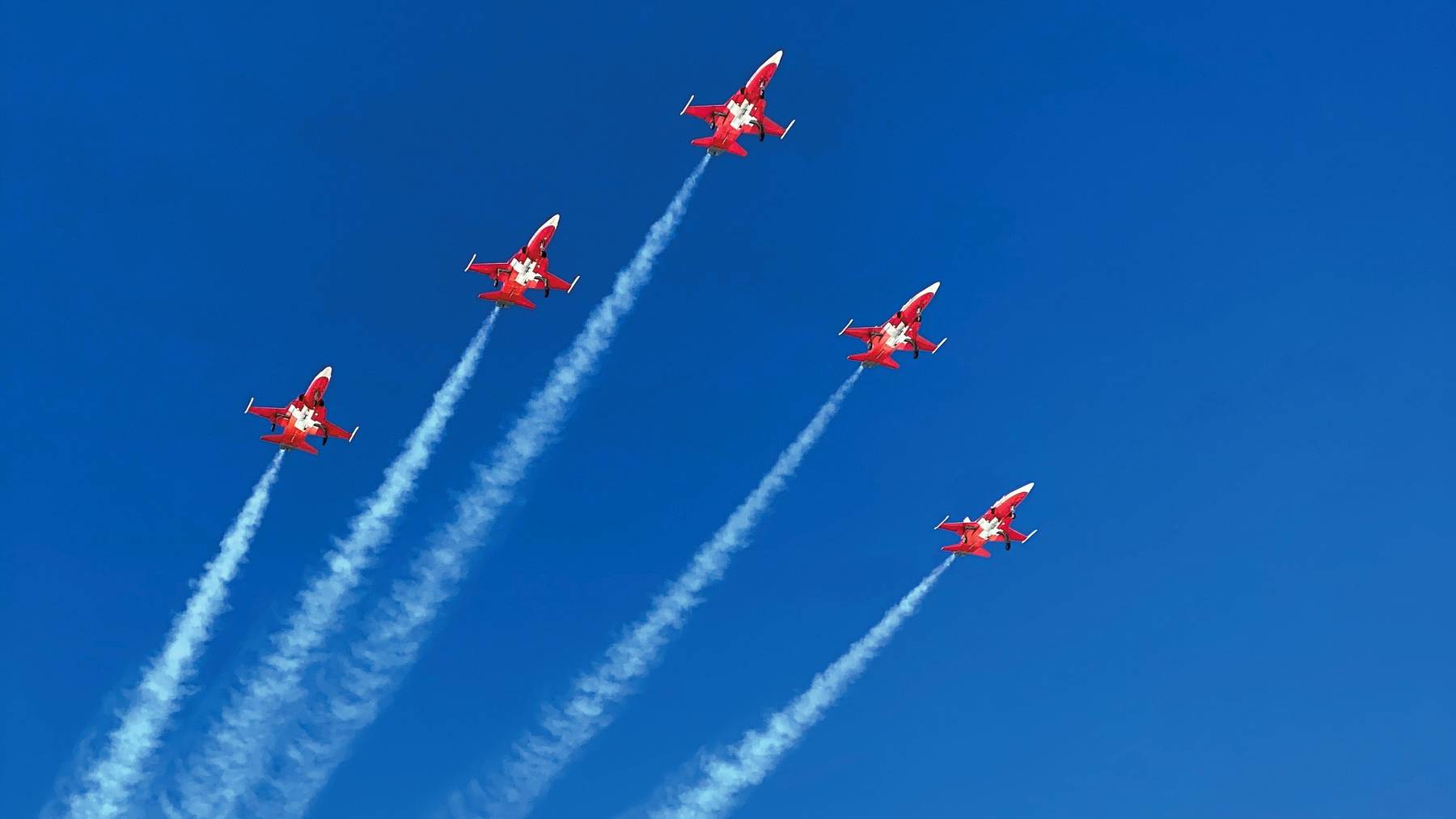 Die Patrouille Suisse darf am Flughafenfest natürlich nicht fehlen.