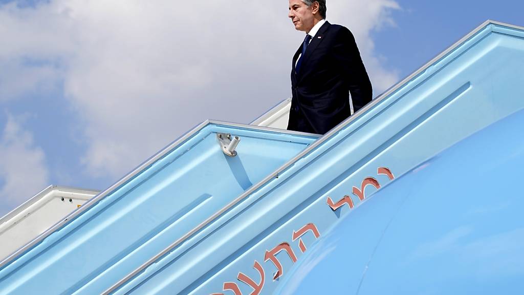 dpatopbilder - Der US-Außenminister Antony Blinken trifft sich erneut mit dem israelischen Ministerpräsidenten Benjamin Netanjahu. Foto: Jacquelyn Martin/AP/dpa