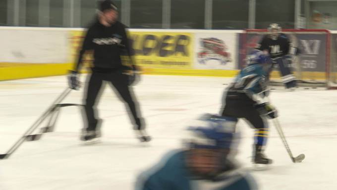 NHL-Star: Timo Meier trainiert den Eishockey-Nachwuchs