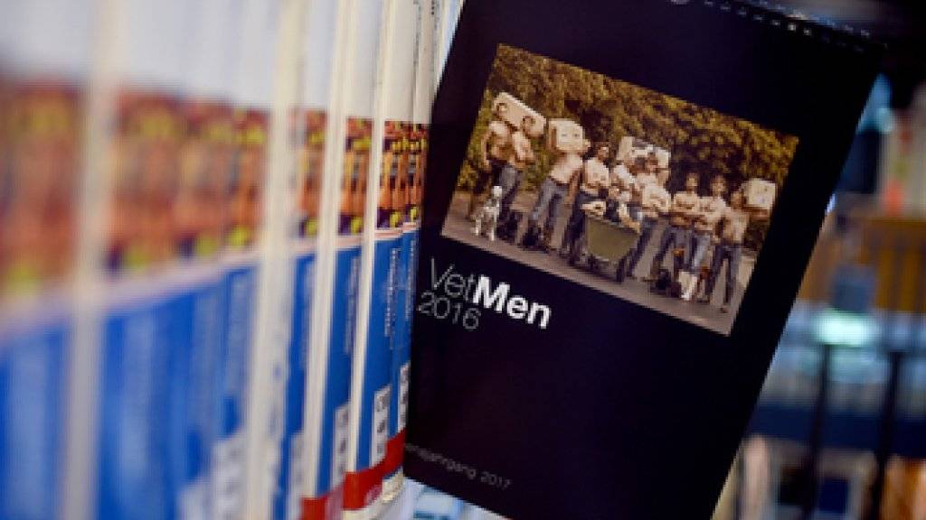 Der Kalender «VetMen 2016» wird in Berlin in der Uni-Bibliothek der Veterinärmedizin für 5 Euro angeboten (Bild aktuell).