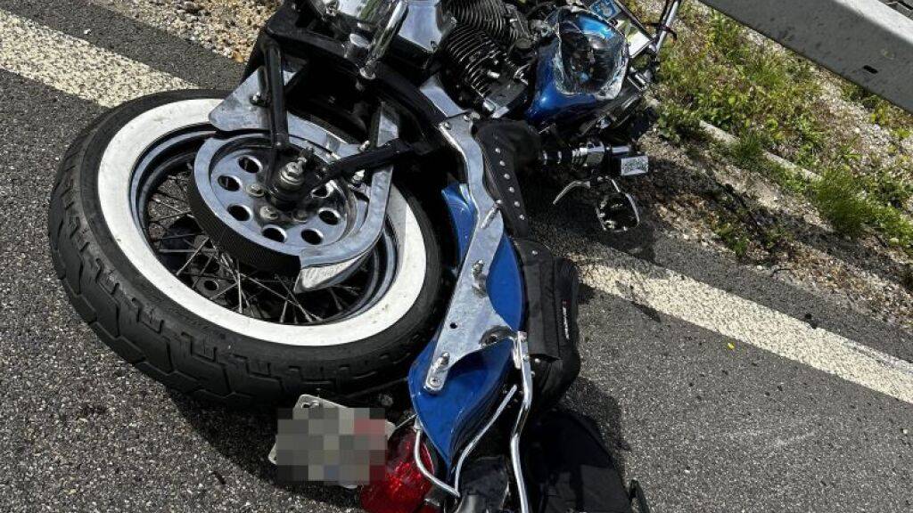 Die Harley Davidson wurde bei der Kollision total beschädigt.