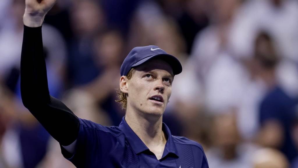 Jannik Sinner kann in der Nacht auf Montag seinen Titel und seine Position als Nummer 1 im Welttennis verteidigen