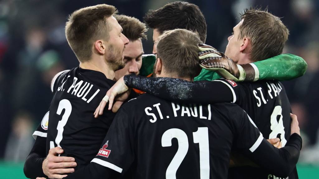 St. Pauli, im Cup im Viertelfinal, schaffte endlich auch wieder einmal in der Bundesliga einen Sieg