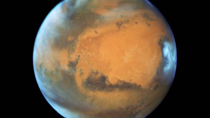 Aus eins mach zwei: Ur-Mond des Mars wurde in zwei Stücke gerissen
