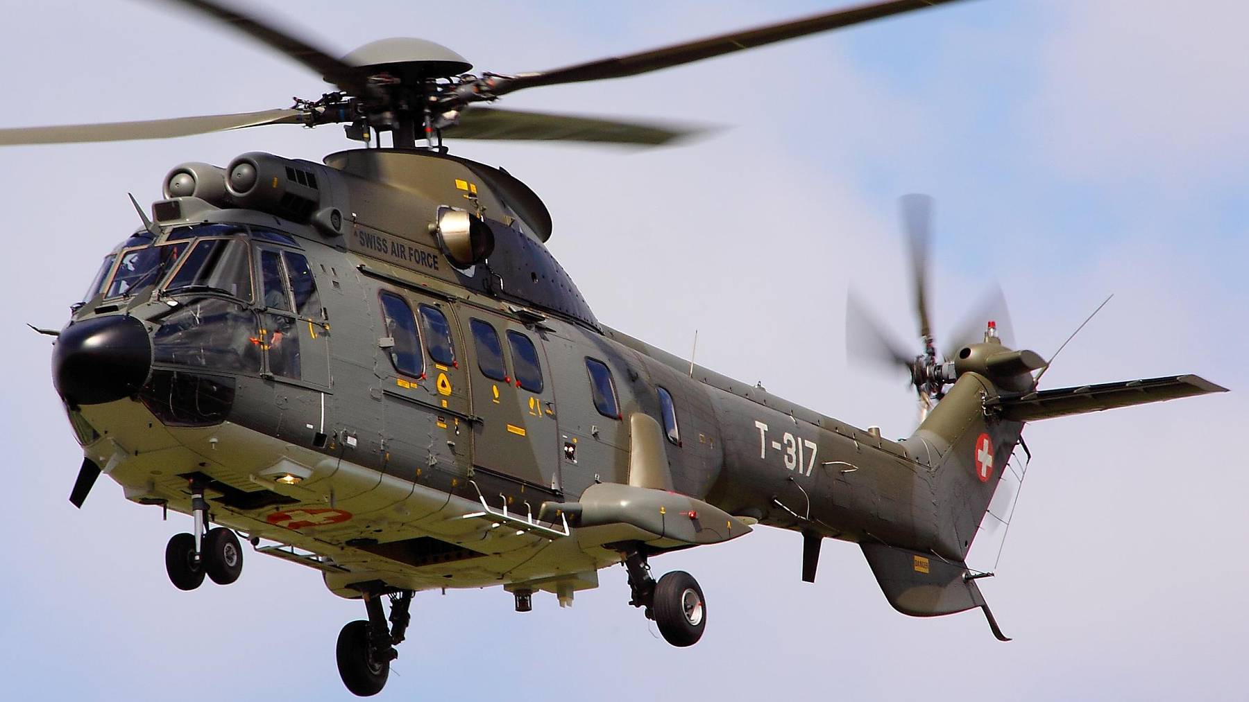 Ein Super-Puma-Helikopter der Schweizer Armee.