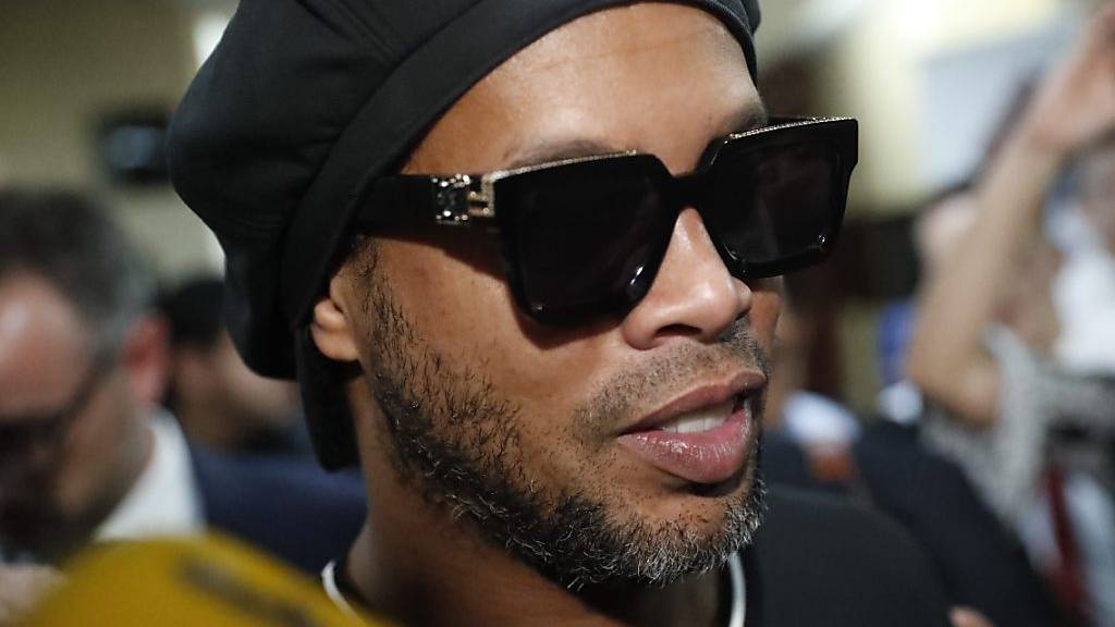 Ronaldinho wurde wegen eines gefälschten Passes in Paraguay verhaftet