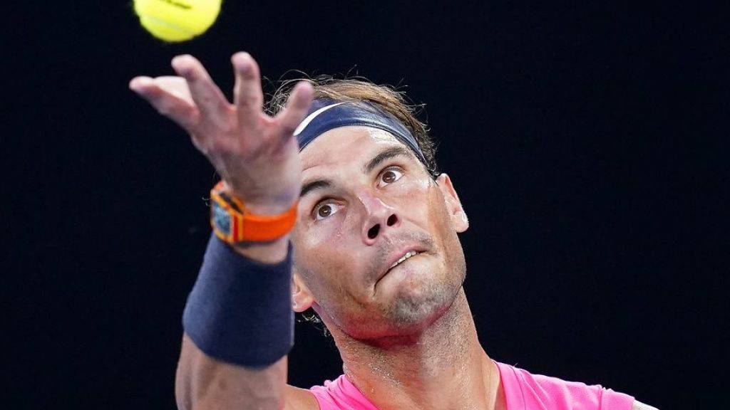 Rafael Nadal ist Rechtshänder, liess sich aber auf links «drehen», weil Linkshändigkeit in Kontaktsportarten ein Vorteil ist. (Archivbild)