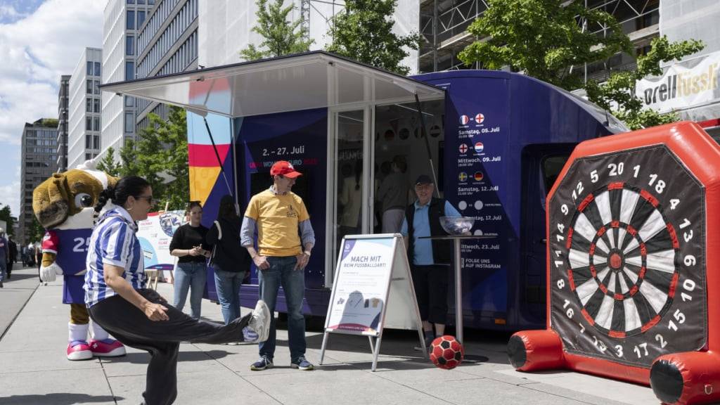 Der Europaplatz und der Europaallee beim Zürcher Hauptbahnhof werden während der Frauenfussball-EM 2025 im Juli zur «ZüriFanzone».