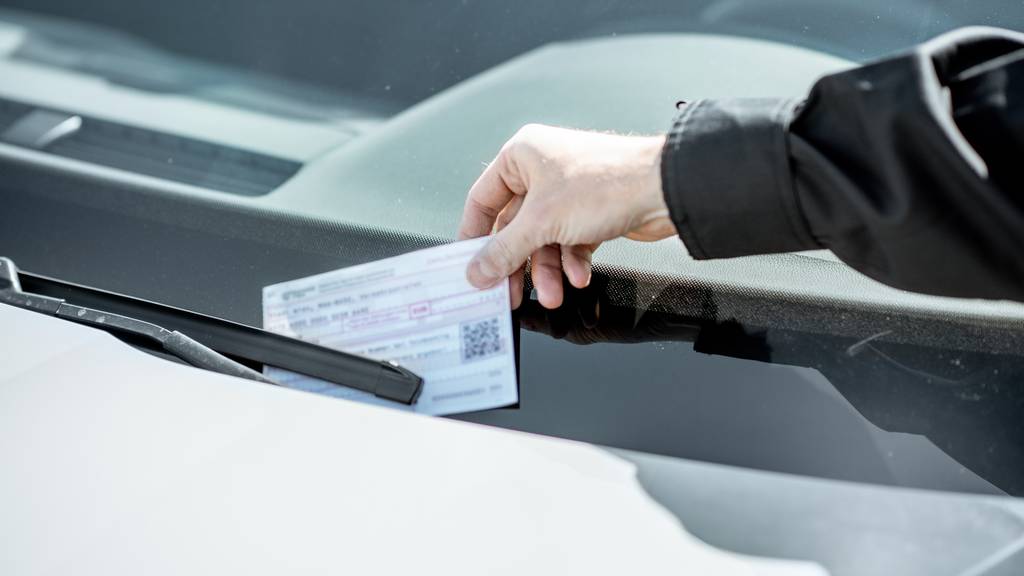 Warum du Ferien-Bussen so schnell wie möglich bezahlen solltest