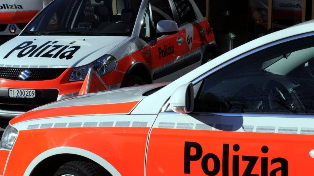 Die Kantonspolizei Tessin ist im Einsatz wegen eines Tötungsdelikts an einem 73-jährigen Mann in Chiasso TI. (Symbolbild)