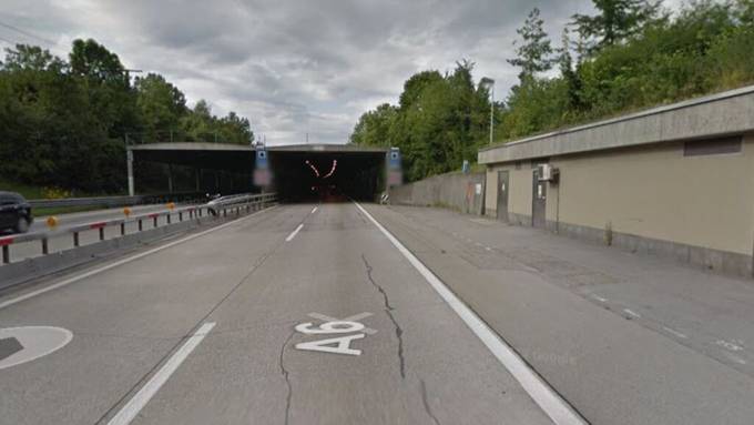 Autofahrer kommt bei Selbstunfall im Thuner Allmendtunnel ums Leben