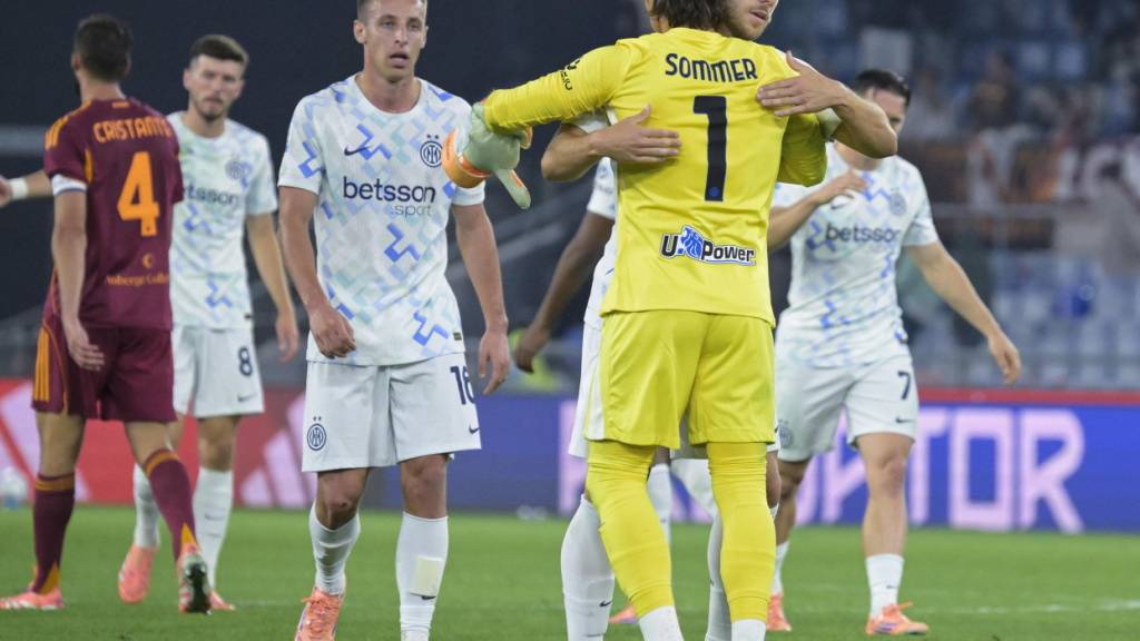 Inters Schwiezer Goalie Yann Sommer freut sich über einen wichtigen Sieg