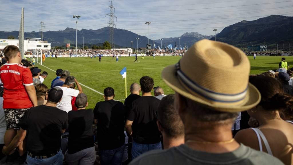 Der Titelverteidiger startet in Thalwil, Buochs empfängt Luzern