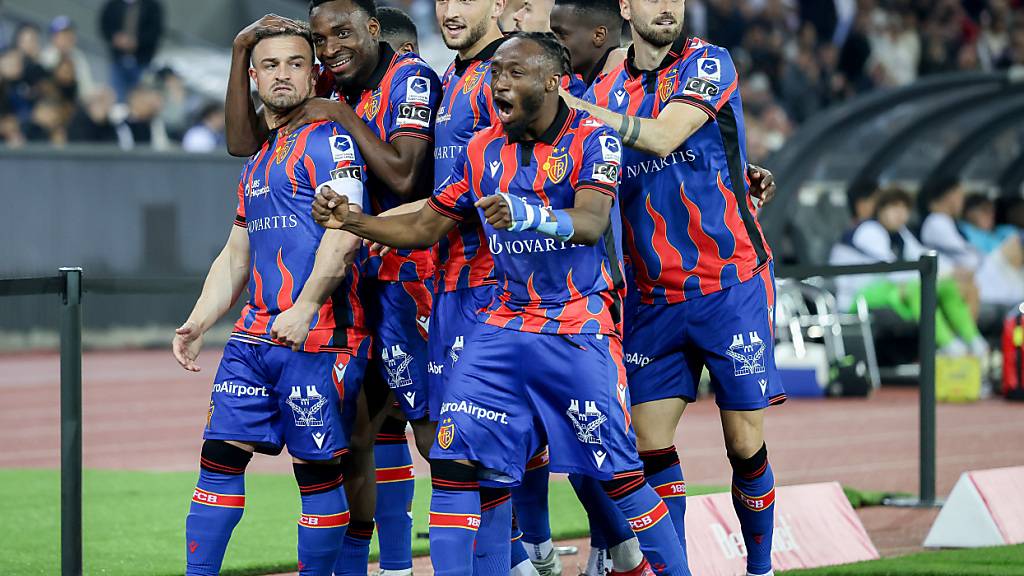 Der FC Basel gewinnt in Zürich deutlich 4:0