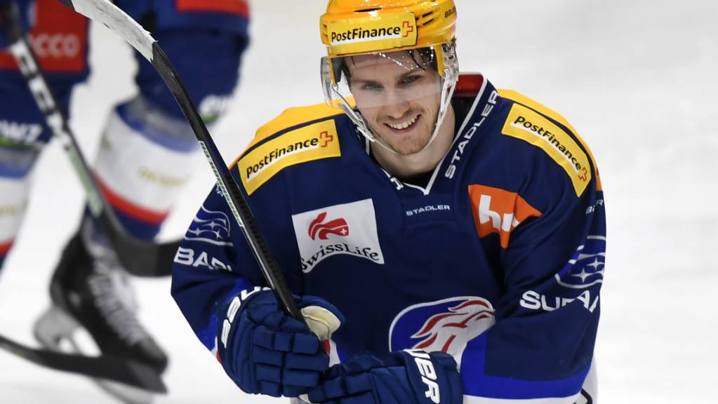 Pius Suter ist erst der dritte Schweizer Liga-Topskorer in der obersten Spielklasse. Er erzielte sein 30. Tor in der laufenden Meisterschaft beim 4:1-Erfolg über Zug zum Qualifikations-Abschluss der ZSC Lions. Die Zürcher starten damit als Nummer 1 der Setzliste in die Playoffs