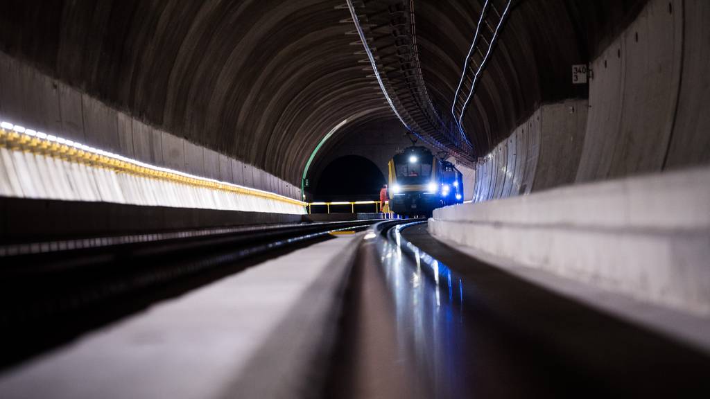 Erste reguläre Fahrt: Der Ceneri-Basistunnel ist mit dem Fahrplanwechsel 2020 offiziell in Betrieb. (Symbolbild)