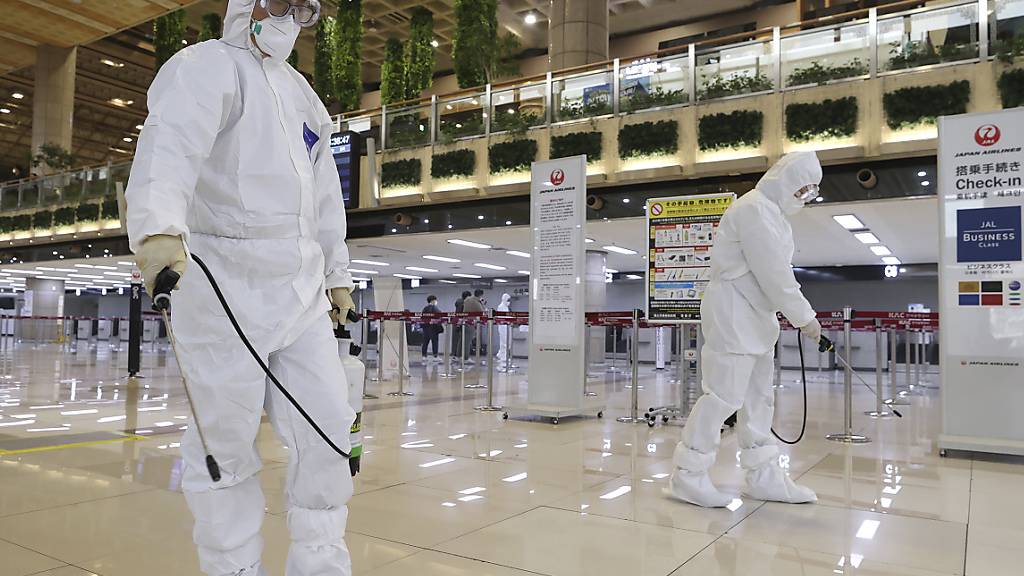 Aus Sorge vor Ansteckungen mit dem Coronavirus schottet sich Südkorea vom Ausland weiter ab. (Archivbild)