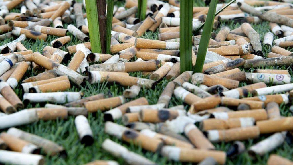 Zigarettenrauch schadet noch Jahre, nachdem er sich verzogen hat. Die Gefahren des «third hand smoke» stehen erst seit kurzem im Fokus der Forschung. (Symbolbild)