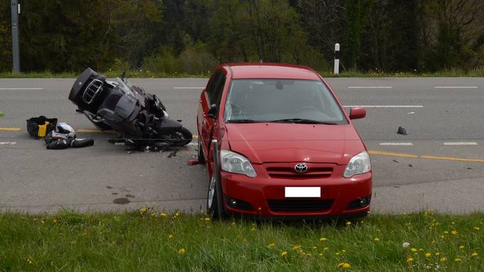 Autofahrer übersieht Töff