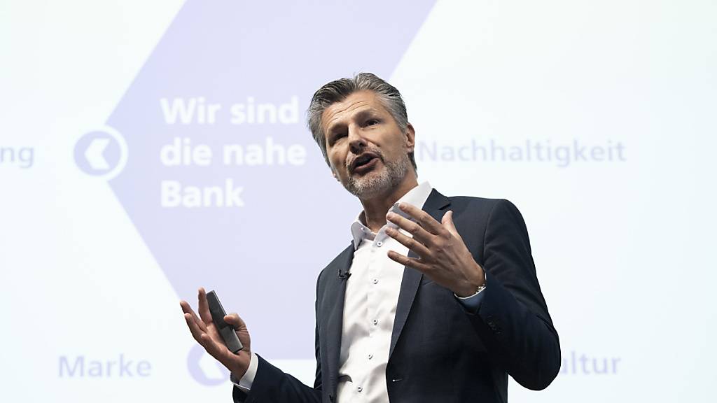 Urs Baumann, der CEO der Zürcher Kantonalbank, sieht nach dem Wegfall der Credit Suisse keine Probleme mit dem Wettbewerb im Firmenkundengeschäft. Dies sagte er an seinem Vortrag am Finance Forum Zürich. (Archivbild)