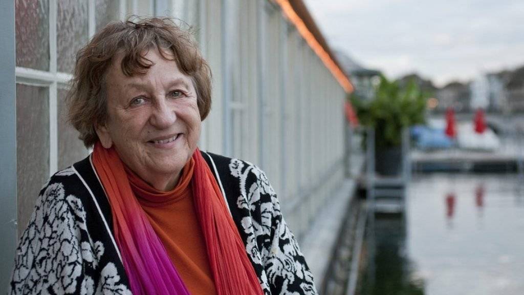 Im Hauptberuf ist sie Grossmutter, im Nebenberuf lässt sie Frauen morden: Die deutsche Autorin Ingrid Noll wird heute 80 (Archiv).
