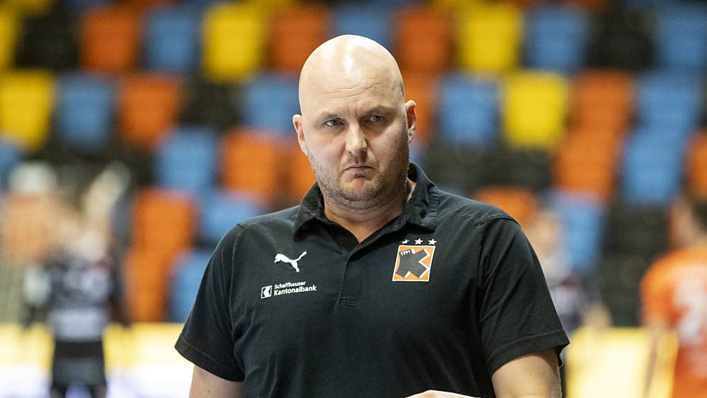 Adalsteinn Eyjolfsson will die Kadetten in seinem zweiten Jahr als Trainer zum Meistertitel führen.