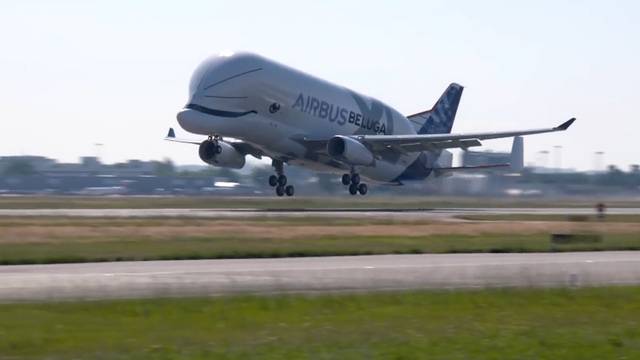 Hier hebt der neue Airbus-Riesenflieger ab