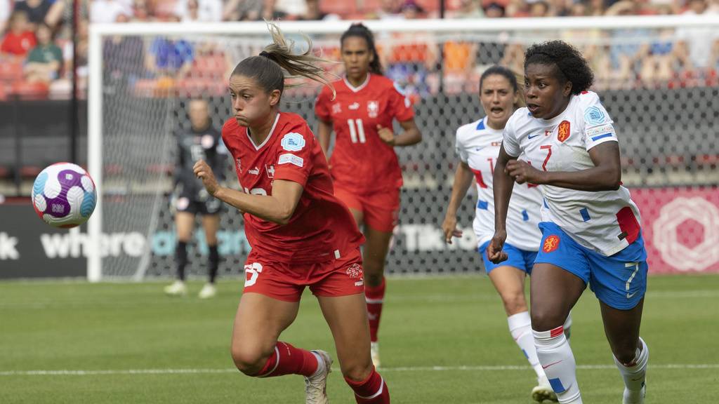 Frauenfussball Europameisterschaft Schweiz gegen Chelsea