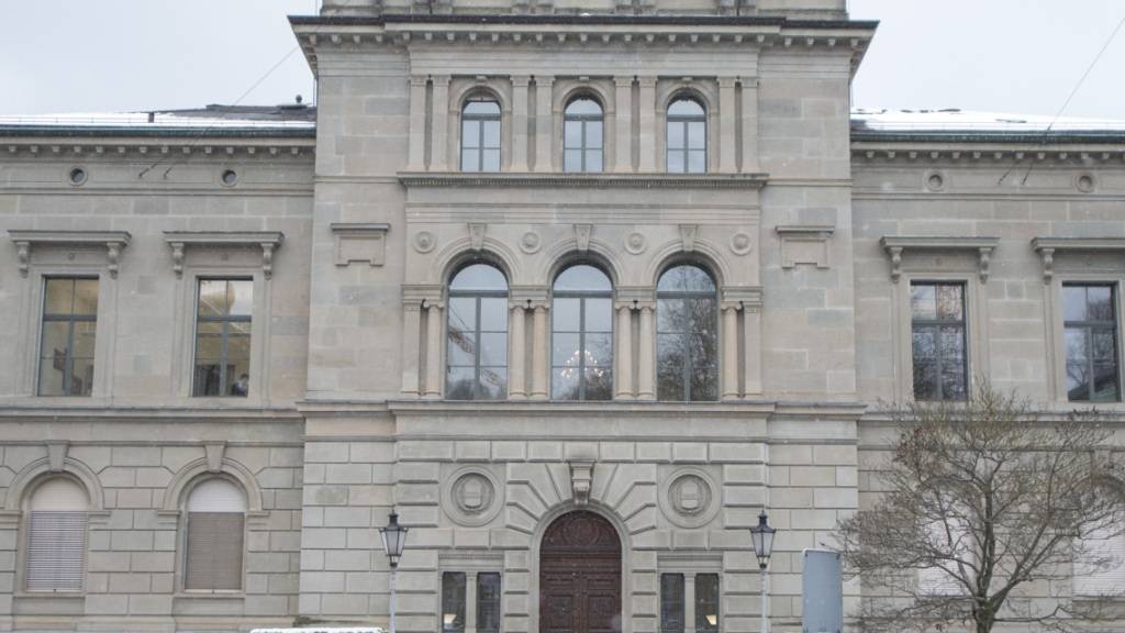 Das Zuger Regierungsgebäude: Der Kanton hat 2020 die Kultur mit 2 Millionen Franken für coronabedingte Ausfälle entschädigt. (Archivaufnahme)