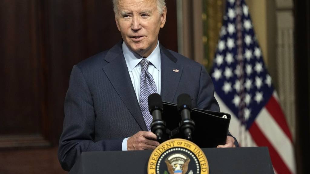 US-Präsident Joe Biden bekräftigt die  Unterstützung der USA für Israel und äußert sich gleichzeitig besorgt zur Lage im Gazastreifen. Foto: Susan Walsh/AP