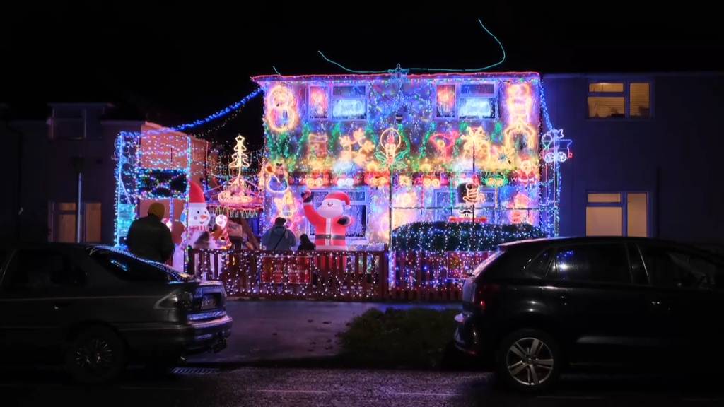 Engländer dekoriert sein Haus mit über 30'000 Lichtern