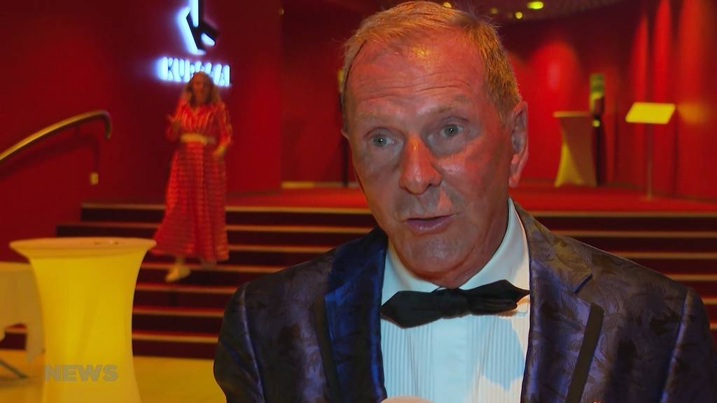 Swiss Diversity Award: TV-Legende und Stadtpräsident tanzen zusammen